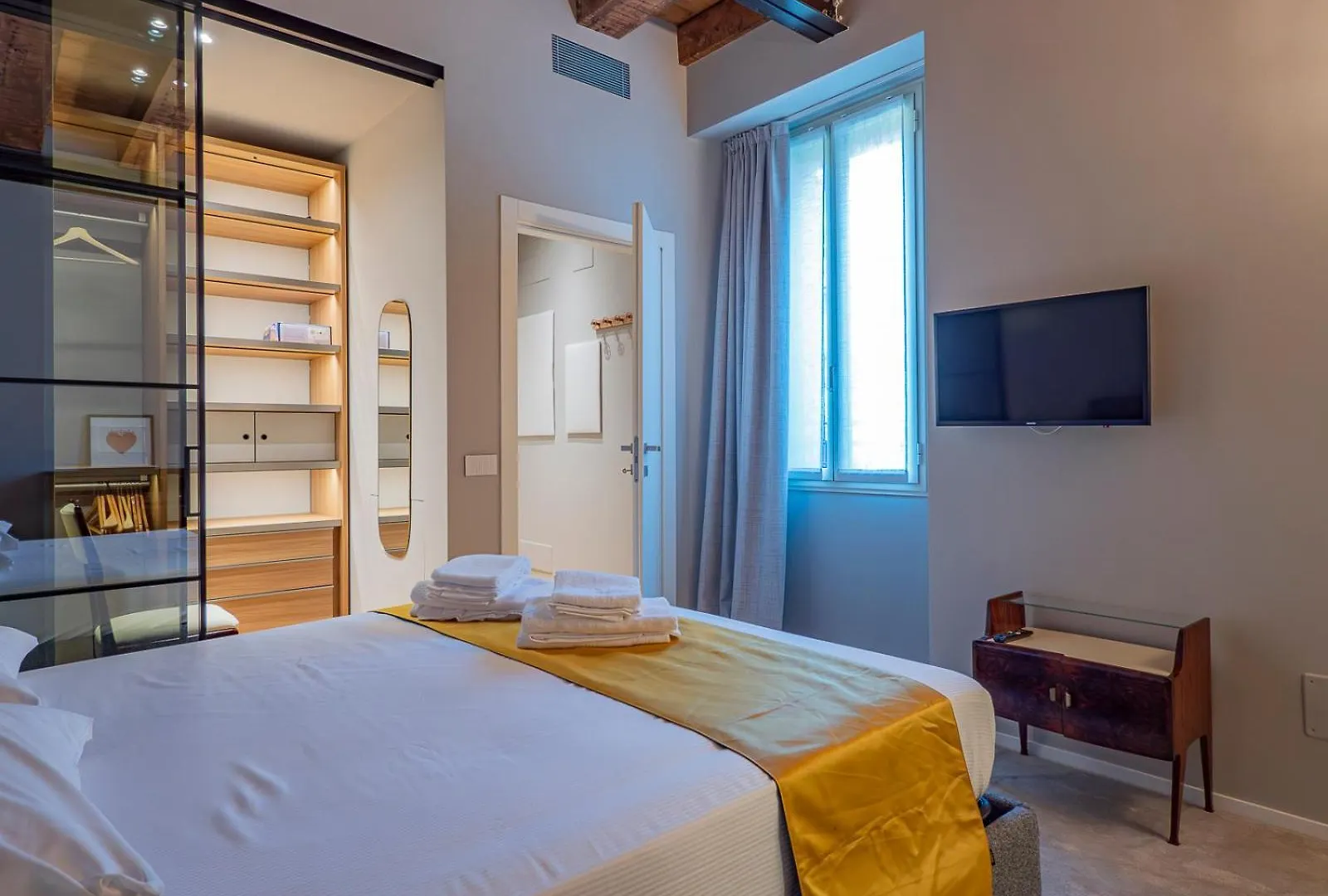 Xenia Apartments - Modern Suite In Sant'Ambrogio Milan